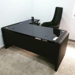 1.6 Metres Exclusive Office Reception Table