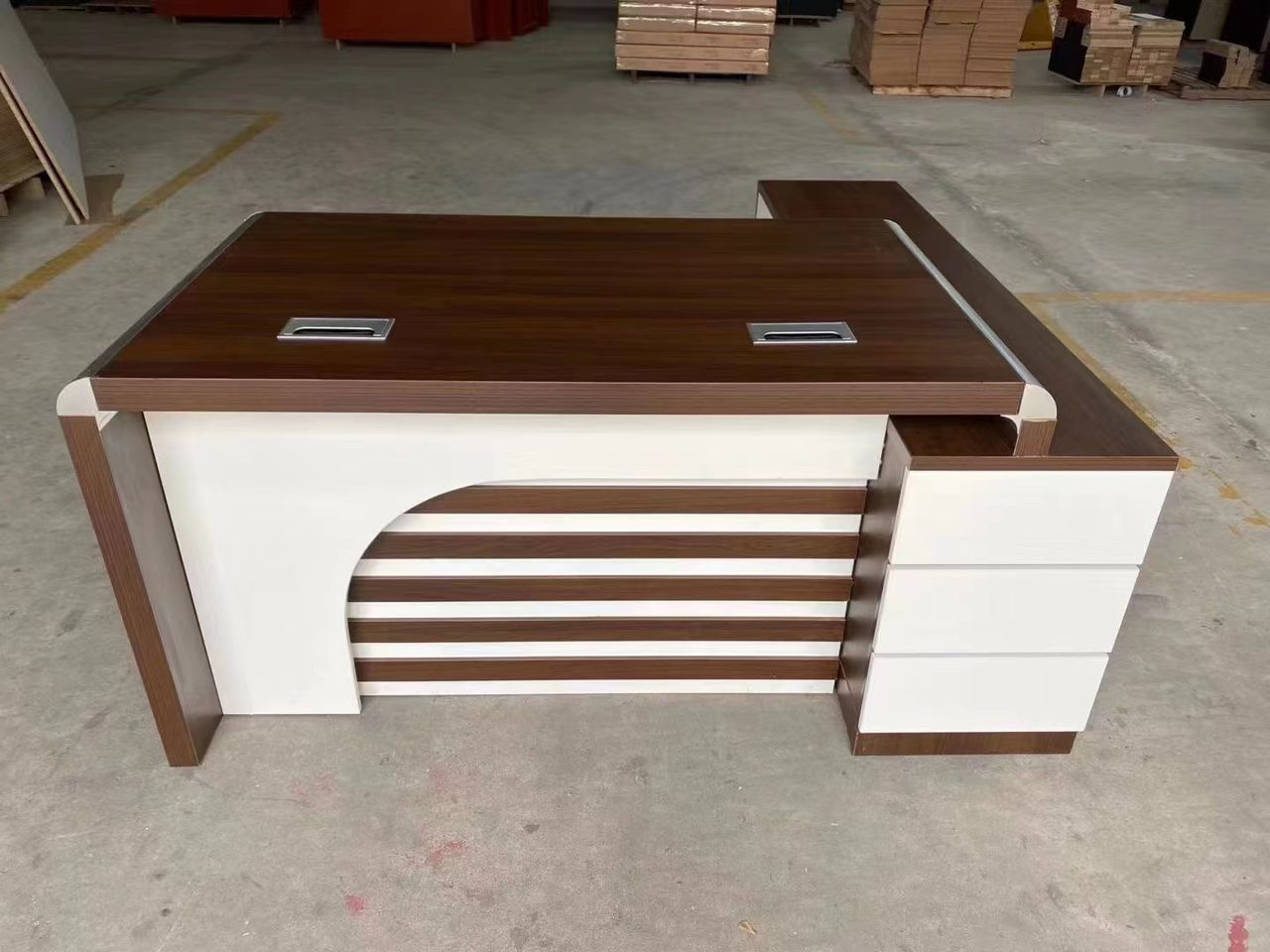 1.6 Metre Executive White And Brown Office Table
