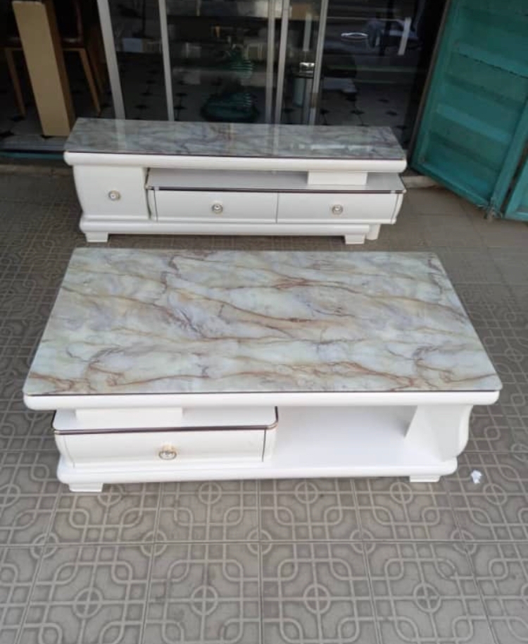 3030 Classic Center Table With Its TV Stand