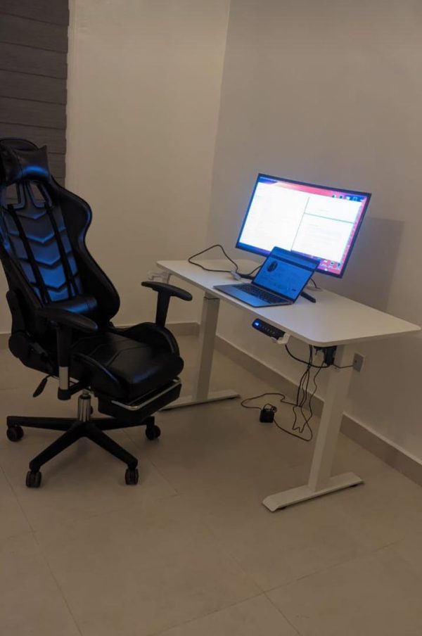 Sit-Stand Desk 1.6mtr + Furgle Game Chair - Image 6