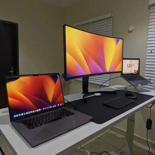 Sit-Stand Desk 1.6mtr + Furgle Game Chair - Image 8