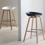 Oak Wooden Leg Bar Stool Chair